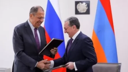 Մնացականյան-Լավրով հանդիպման հակառակ կողմը. Նաղդալյանը լուսանկարներ է հրապարակել