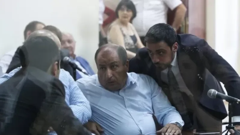 Քոչարյանի պաշտպանները ինքնաբացարկի միջնորդություն են ներկայացրել դատավոր Դանիբեկյանին