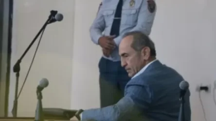 Քոչարյանի գործով դատարանը հեռացավ խորհրդակցական սենյակ