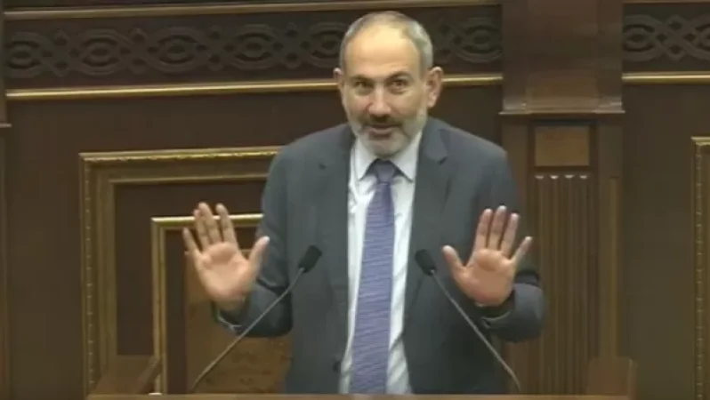 ԿԳՄՍ նախարարի հրաժարականը պահանջողների բեղերին մեկը շատ նայի, կասի «սատանիստական բեղեր են». Փաշինյան