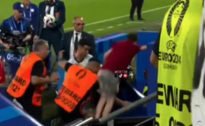 ՏԵՍԱՆՅՈՒԹ․ Խաղից հետո երկրպագուն տրիբունայից ցատկել է Ռոնալդուի վրա․ տեսախցիկը ֆիքսել է այդ պահը