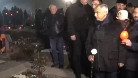 ՏԵՍԱՆՅՈՒԹ. Մոմավառություն Եռաբլուրում՝ ի հիշատակ զոհված մեր հերոսների