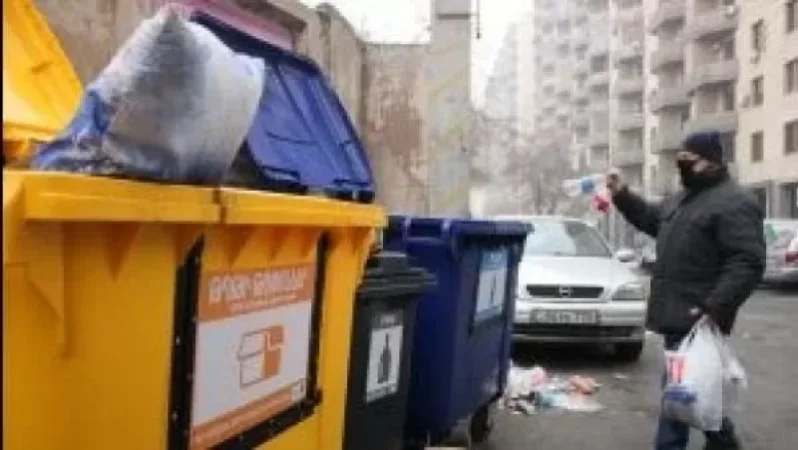 Բակային տարածքներում իրականացվում են թափոնների տեսակավորման թեմայով իրազեկման աշխատանքներ