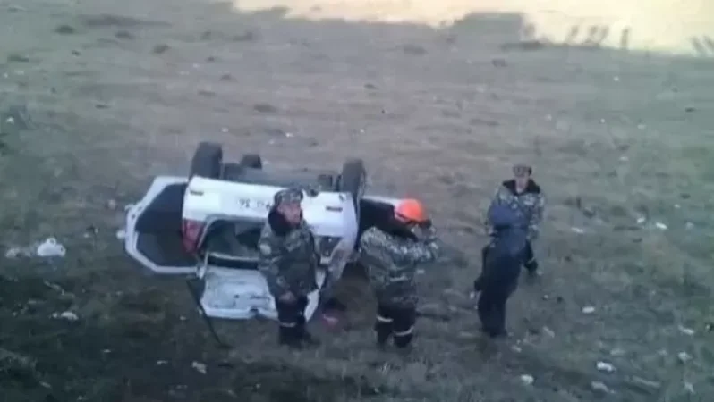 Ապարան-Ծիլքար ավտոճանապարհին տեղի է ունեցել վթար. վարորդը և 3 ուղևոր հոսպիտալացվել են