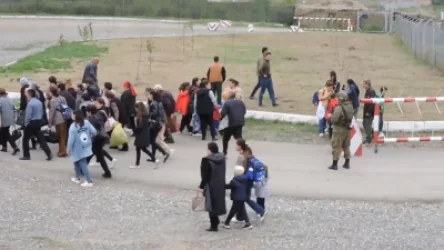 11:00-ի դրությամբ ուղղաթիռներով և շտապօգնության մեքենաներով Հայաստան է տեղափոխվել 237 արցախցի․ ՀՀ ԱՀ