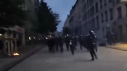 ՏԵՍԱՆՅՈՒԹ. Լիոնում ցուցարարները բարիկադներ են կառուցում. Փարիզում ցույց է