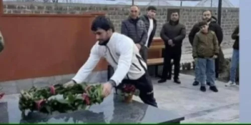 Եվրոպայի չեմպիոն Արման Անդրեասյանը իր դափնեպսակը խոնարհել է հերոս եղբոր հուշարձանին