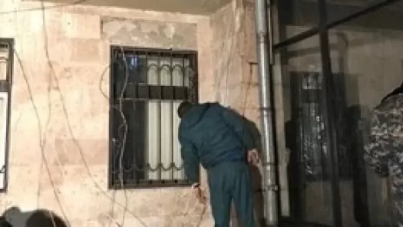 Ոստիկանության Մաշտոցի բաժնի շենքում վտանգավոր իրավիճակ է