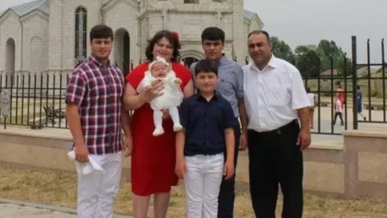 Պատրաստվեք պր Հարությունյան, իմ ընտանիքիս հետ բնակվելու եմ ձեր տանը, դուք իմ տունը նվիրել եք թշնամուն. Շուշիի բնակիչ Նարինե Ավանեսյան