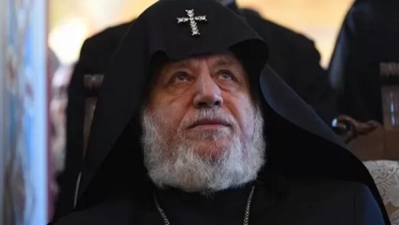 Հայրապետական Մեր օրհնությունն ենք հղում Ֆրանսիայի բարեկամ երկրին և Սենատին. Գարեգին Բ