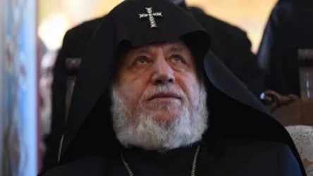 Հայրապետական Մեր օրհնությունն ենք հղում Ֆրանսիայի բարեկամ երկրին և Սենատին. Գարեգին Բ