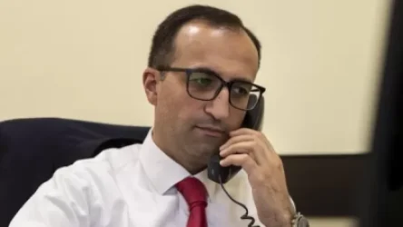 Արսեն Թորոսյանը մեկնել է՞ ԱՄՆ. «Հրապարակ»