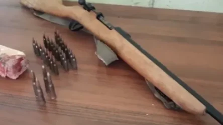 Ապօրինի պահվող գնդացիր, ինքնաձիգներ, հրացաններ, նռնակներ. ոստիկանների բացատրական աշխատանքի արդյունքը