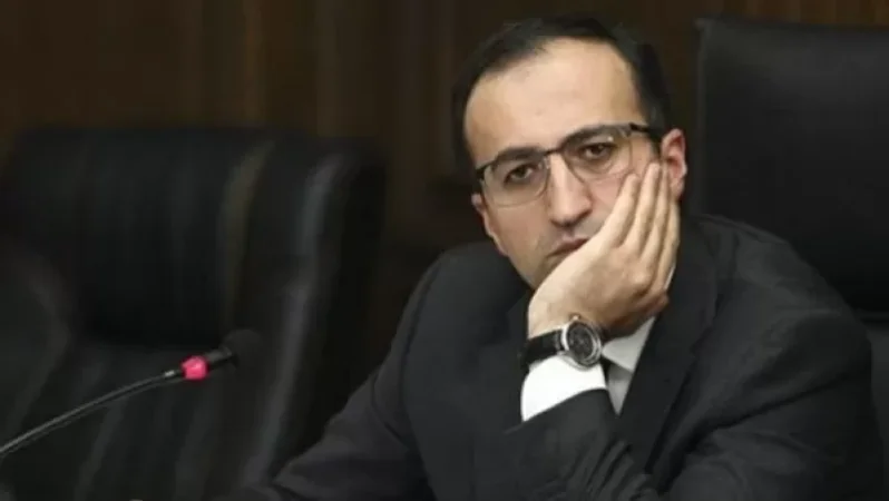 ՀՐԱՏԱՊ. Նիկոլ Փաշինյանն Արմեն Սարգսյանին առաջարկել է Արսեն Թորոսյանին ազատել պաշտոնից. պաշտոնական