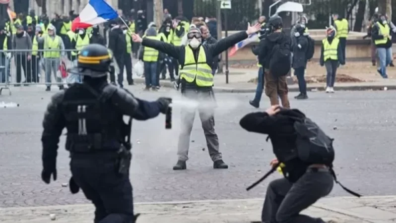 Անկարգություններ` Փարիզում. ավելի քան 60 մարդ կալանավորված է