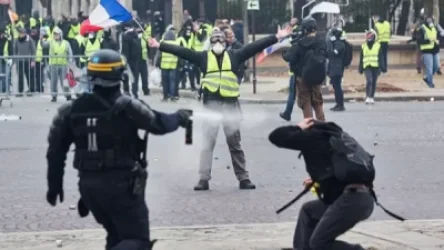 Անկարգություններ` Փարիզում. ավելի քան 60 մարդ կալանավորված է