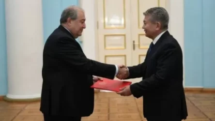 Նախագահ Արմեն Սարգսյանին հավատարմագրերն է հանձնել Հայաստանում Ղրղզստանի նորանշանակ դեսպանը