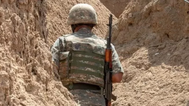 Վարորդ-սանիտարը, վտանգելով կյանքը, տեղափոխել վիրավոր զինծառայողներին. ՊԲ