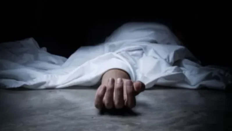 Չարենցավանի շենքերից մեկի բնակարանում հայտնաբերվել է 64-ամյա կնոջ արնաշաղախ դի