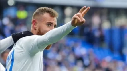 Ալեքսանդր Կարապետյանը մասնակցեց  Բերեզովսկու գլխավորած թիմի խաղին