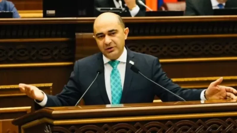 Իշխանական պատգամավորները կառավարության ճնշման արդյունքում դեմ քվեարկեցին նախագծին. Մարուքյան