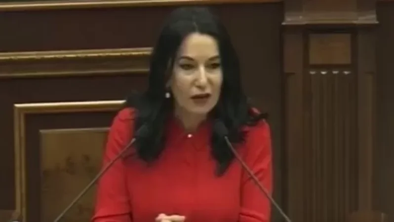 Զոհրաբյանը ՍԴ դատավորներին վաղաժամ կենսաթոշակի ուղարկելու վերաբերյալ օրենքի նախագիծը որակեց քաղաքական