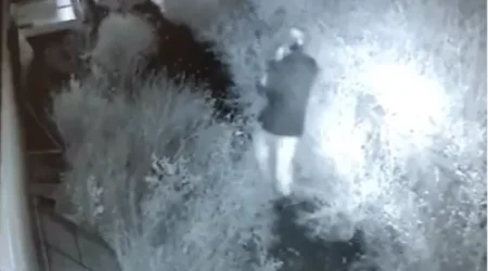 ՏԵՍԱՆՅՈՒԹ․ Ինչպես է «Ֆազ» մականվամբ հայտնի Սերգեյ Գրիգորյանին ենթադրյալ սպանողը հեռանում է դեպքի վայրից