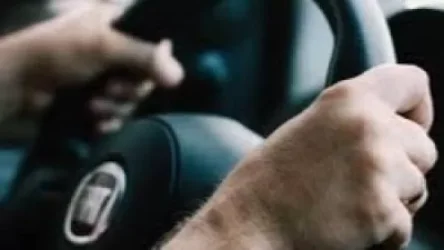 24-ամյա երիտասարդին մեղադրանք է առաջադրվել՝ առանց վարորդական իրավունքի ավտոմեքենա վարելու համար