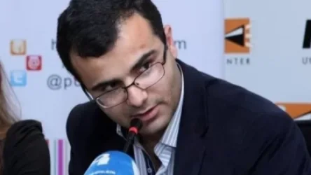 Ամանորի գիշերը հայ ու հայաստանցի արտիստներ էլ են լինելու․ Հակոբ Կարապետյանը՝ Արմեն Մովսիսյանին