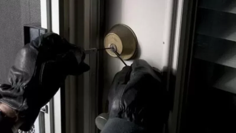 Թալանել են հայտնի գործարար Խաչատուր Սուքիասյանի ընտանիքին պատկանող «Հայէկոնոմբանկ»-ի Աջափնյակի մասնաճյուղը