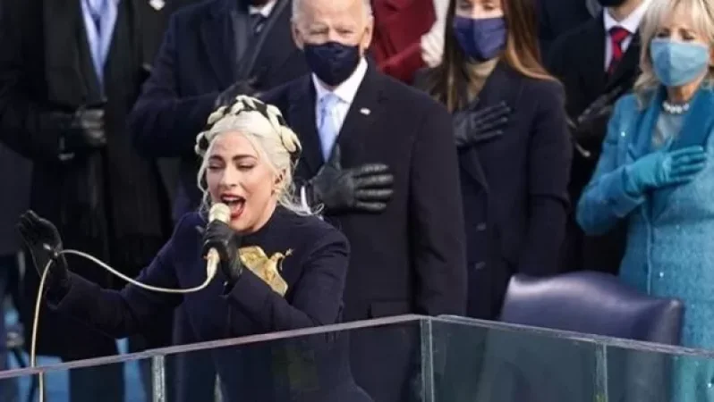 Video: Lady Gaga Performs US National Anthem at Biden's Inauguration