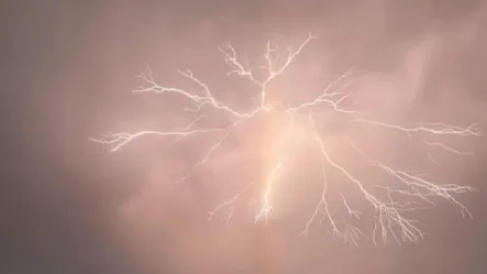 Նման կայծակ առաջին անգամ եմ տեսնում․ Գագիկ Սուրենյան