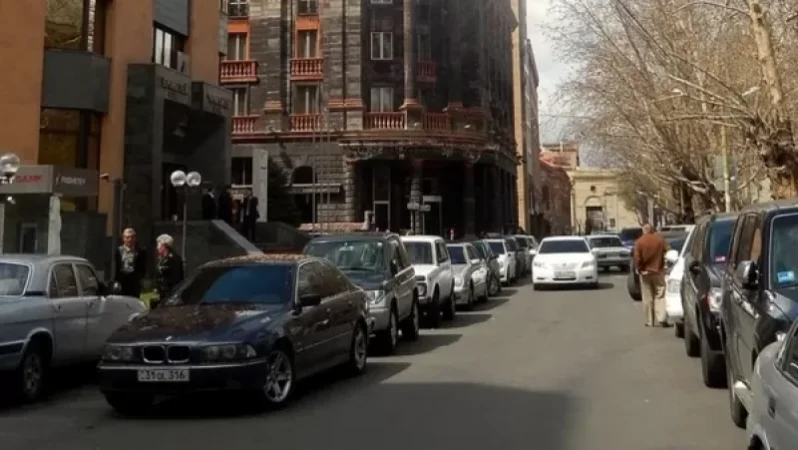 Երթևեկության կազմակերպման փոփոխություն` Բուզանդի փողոցում