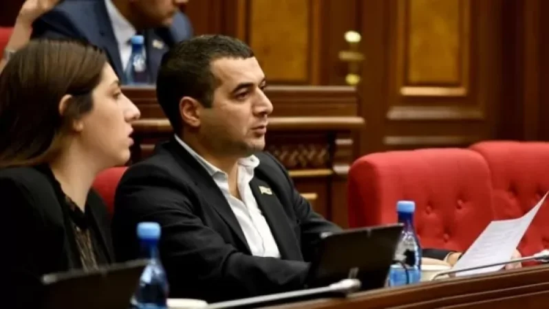 Ընդունեցի Աննա Հակոբյանի ինձ ուղղված մարտահրավերը. Հրաչյա Հակոբյան