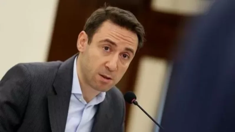 Պետք է գցենք գազանանոցի էշերի վանդակը. Մարությանը՝ իր հրաժարականից խոսողների մասին