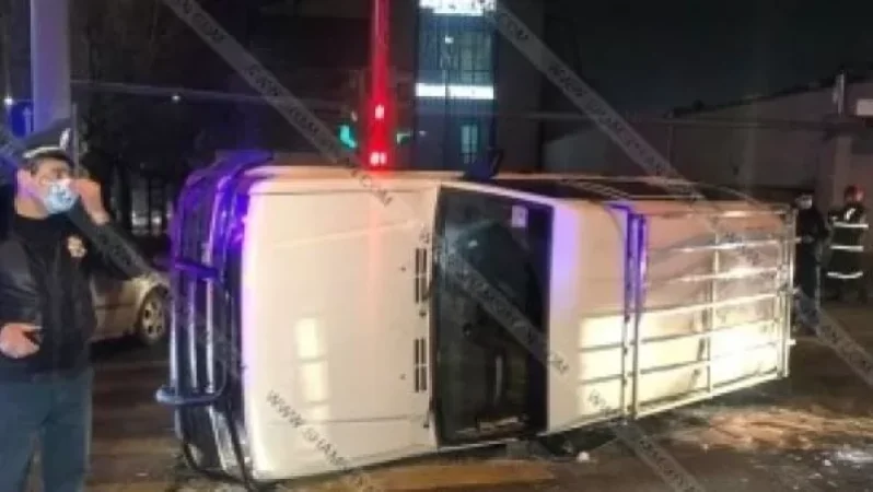 Խոշոր ավտովթար Երևանում. բախվել են Opel-ն ու Mitsubishi-ին. վերջինս կողաշրջվել է