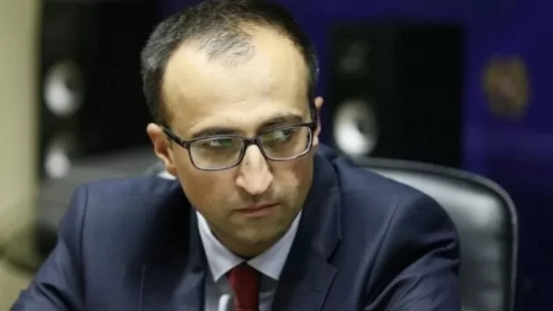 Արսեն Թորոսյանը 2019-ի 10 ամիսների ընթացքում ստացել է 14.834.904 դրամ պարգևավճար. AntiFake.am