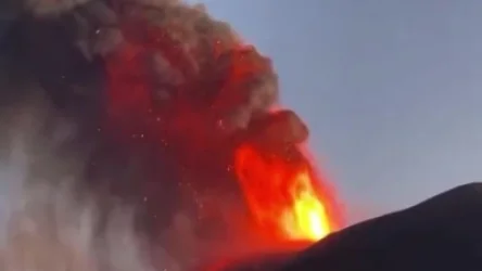 ՏԵՍԱՆՅՈՒԹ. Էտնա լեռը նորից սկսել է ժայթքել. Կատանիայի օդանավակայանը փակվել է