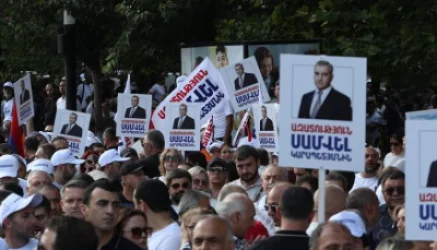 Կարապետյանին աջակցելու ցույցին մարդկանց բերել են նյութապես շահագրգռելով. ՔԿ