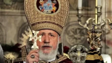 Այս տարի Բանակի տոնը դիմավորում ենք պատերազմի ողբերգական հետևանքների ցավը մեր հոգում. Գարեգին Բ