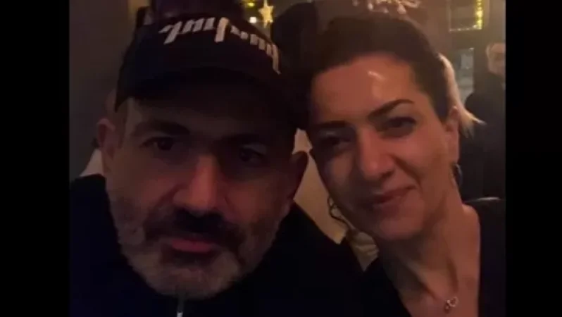 Լիբանանահայի` Երևանում բացած բարում վայելում ենք հայկական նոր բրենդը` ծիրանի կոնյակ. Փաշինյան