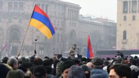 Ոստիկանների հետ բախումները դադարեցվեցին. հանրահավաքը ավարտվեց