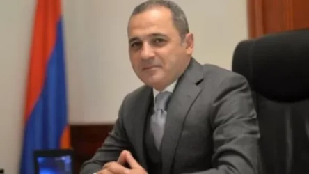 Նախկին մարզպետ Վահե Հակոբյանին հարցաքննել են 4 օր մարզպետարանի շենք չգնալու համար