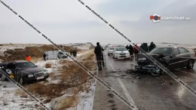Խոշոր ու ողբերգական ավտովթար Արագածոտնի մարզում, բախվել են 2 Mercedes ու բեռնատար ГАЗель-ը . կա 1 զոհ, 7 վիրավոր. Shamshyan
