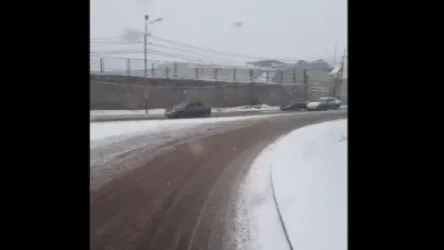 Գիշերվանից «Երևանի աղբահանություն և սանիտարական մաքրում» համայնքային հիմնարկի մեքենաները գործի մեջ են