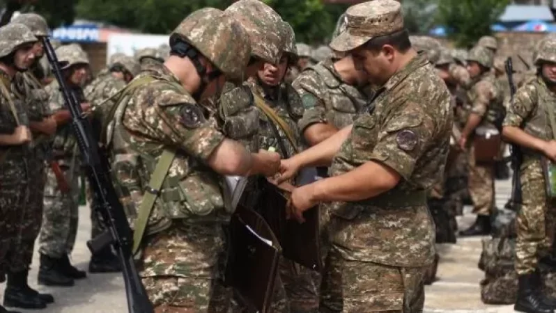 Կան բազմակի դեպքեր, երբ ծնողները փորձում են տարբեր ճանապարհներով հետ պահել իրենց զավակներին պաշտպանության բանակ վերադառնալուց. ՊՆ