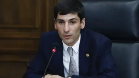 Ինչպես նախորդ աշխատանքում, այնպես էլ այստեղ, ծավալելու եմ թափանցիկ և հաշվետվողական գործունեություն