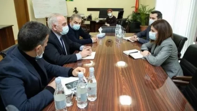 Նախատեսվում է ուղիղ կապ ստեղծել Հայաստանի, Ֆրանսիայի Լիոն քաղաքի և Արցախի հիվանդանոցների միջև