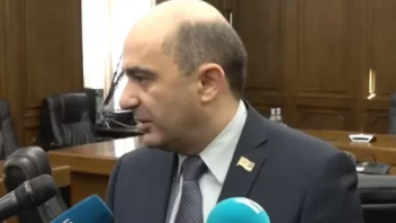 Պատվիրակության որևէ անդամի կատարած աշխատանքը որևէ մեկը չի կարող թերագնահատել կամ նվաստացնել. Մարուքյան