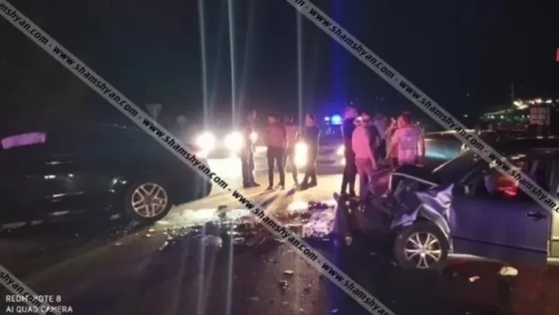 Խոշոր ավտովթար Կոտայքի մարզում. Աբովյան-Նոր Հաճն կամրջի վրա բախվել են Ford և Skoda ավտոմեքենաները. կա 5 վիրավոր